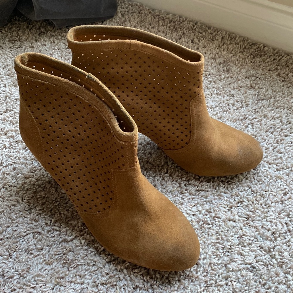 Jessica Simpson booties